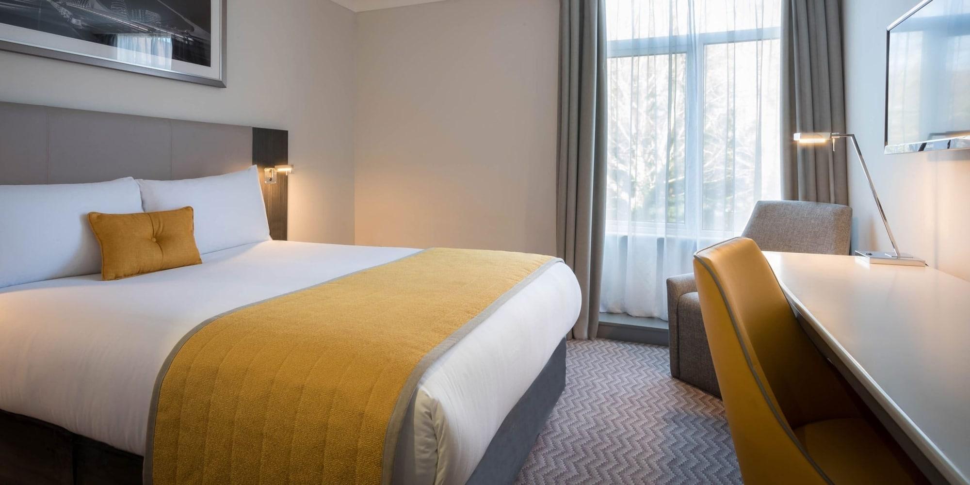 Maldron Hotel & Leisure Centre Limerick Junction Екстериор снимка